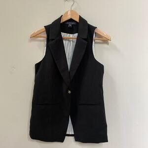 Tullea V-Neck Sleeveless One Button Front Black Vest Trending Size Small